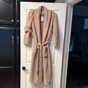 Barefoot Dreams adult long robe size 1 color- Feather